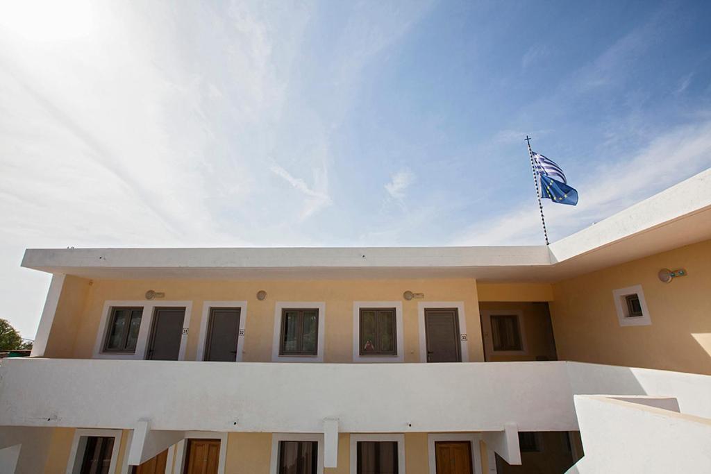 Apostolis Hotel Apartments Pefki  Экстерьер фото